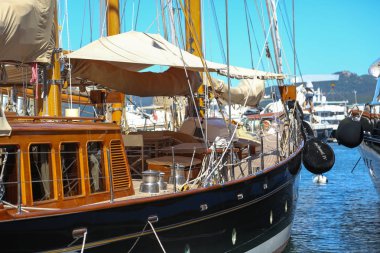 Fransız Rivierasında yelkenli yarışı 