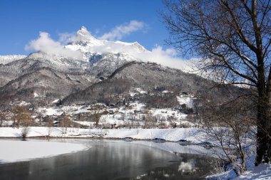 Kış manzaraları Fransız Alps 