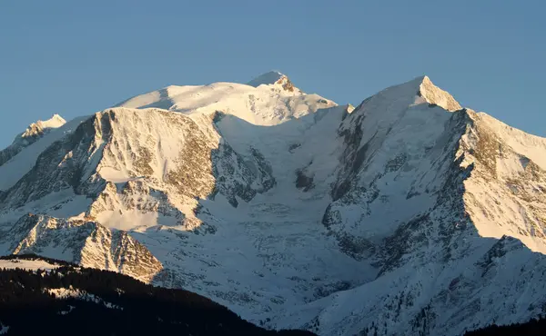 Kış Manzaraları Fransız Alps — Stok fotoğraf