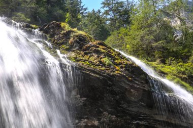 Fransız Alpleri'nde yaz
