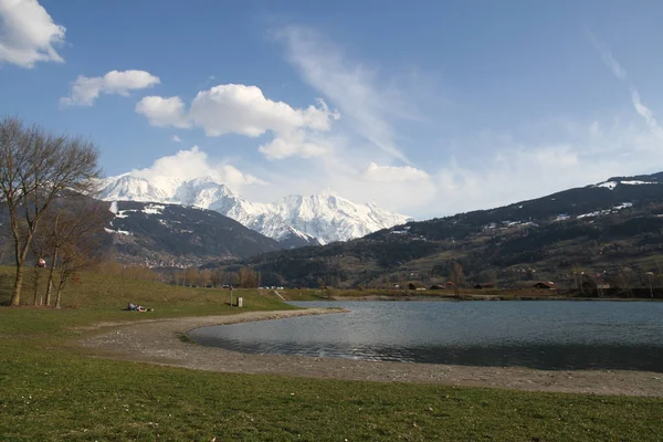 Estate Nelle Alpi Francesi — Foto Stock