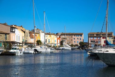 Saint Tropez Körfezi manzara 