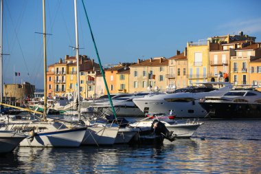 Saint Tropez Körfezi manzara 