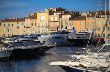 Saint Tropez Körfezi manzara 