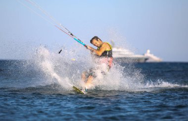 Uçurtma sörfçü eylem