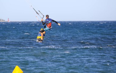 Uçurtma sörfçü eylem