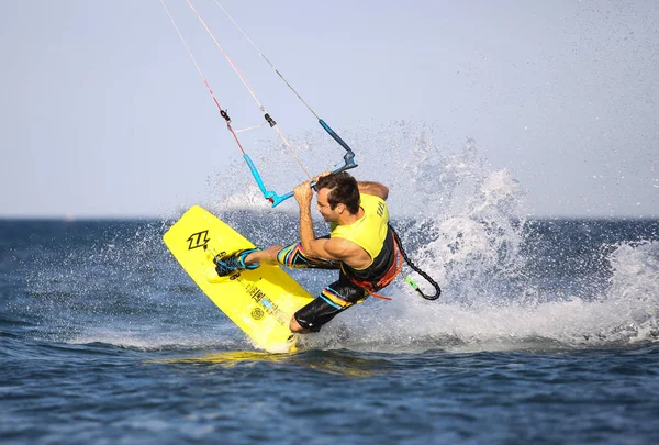 Kite Surfista Ação — Fotografia de Stock