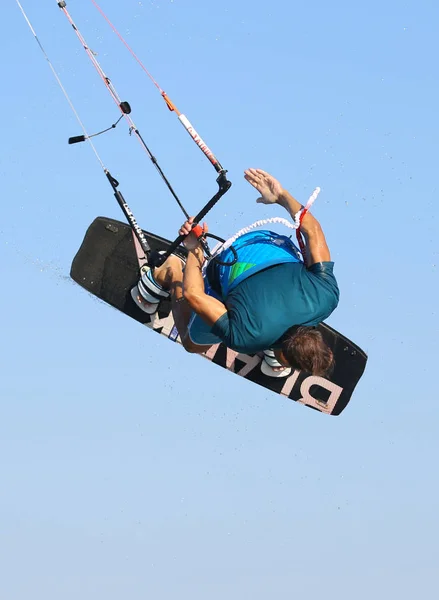 Kite Surfer Δράση — Φωτογραφία Αρχείου