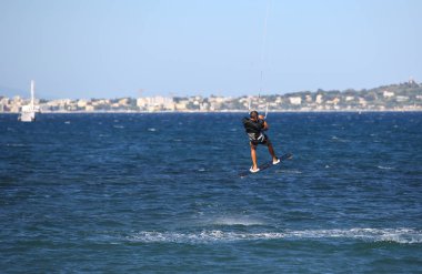 dağ bisikletçileri eylem