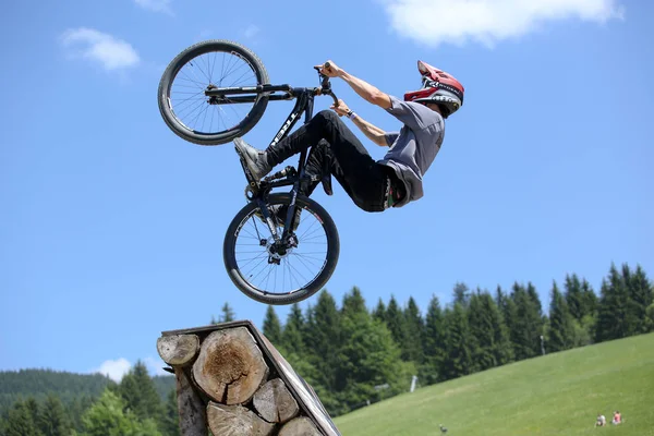 Mountainbikecyklister Aktion — Stockfoto