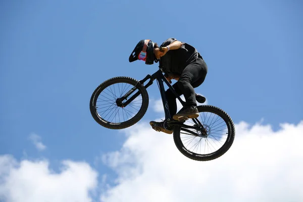 Mountain Bikers Ação — Fotografia de Stock