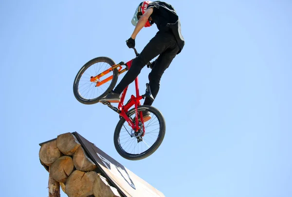 Mountain Bikers Action — Stock Photo, Image