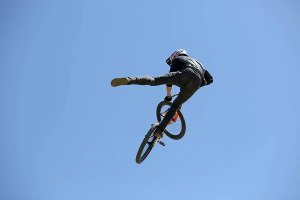 Mountain Bikers Action — Stock Photo, Image