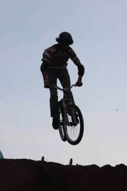 dağ bisikletçileri eylem 