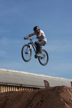 dağ bisikletçileri eylem 