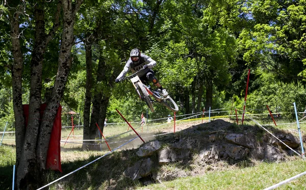 Ciclistas Montaña Acción — Foto de Stock