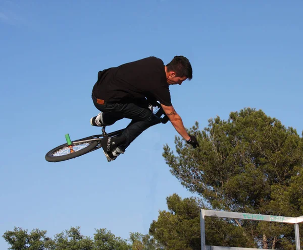 Mountain Bikers Action — Stock Photo, Image