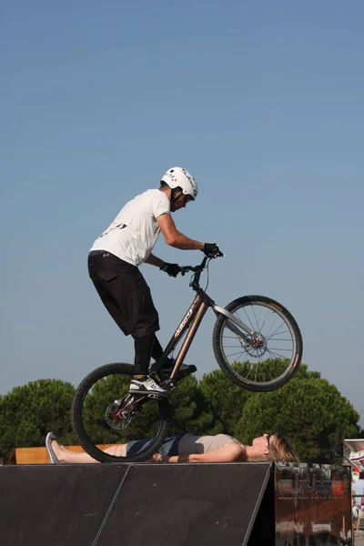 Mountain Bikers Ação — Fotografia de Stock