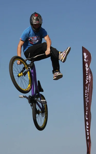 Mountain Bikers Action — Stock Photo, Image