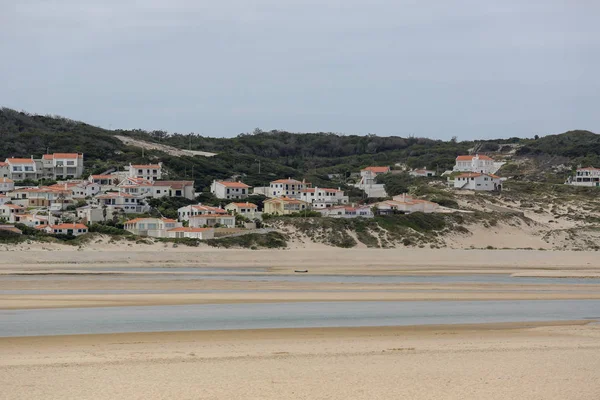 Lagoa de Obidos Içinde Foz do Arelho Portekiz