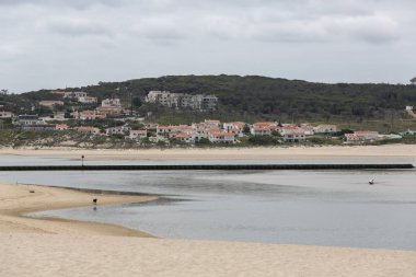 Lagoa de Obidos Içinde Foz do Arelho Portekiz