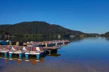 Fransa'da Gerardmer gölü