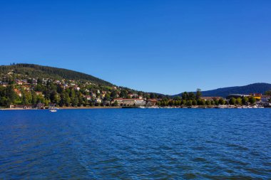 Fransa'da Gerardmer gölü