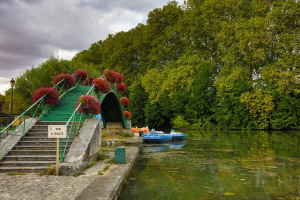 Miasto Briare Le Canal — Zdjęcie stockowe