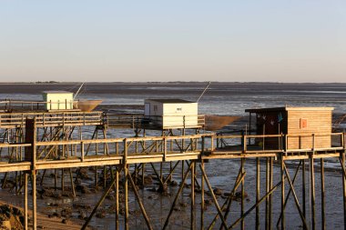 Balıkçı kulübeleri Fransız Atlantik kıyıları