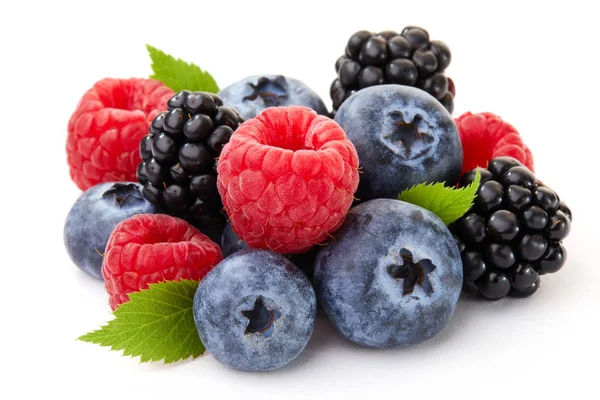 Set Fresh Berries Blueberry Blackberry Raspberry Green Leaf Isolated White — Stock Photo, Image