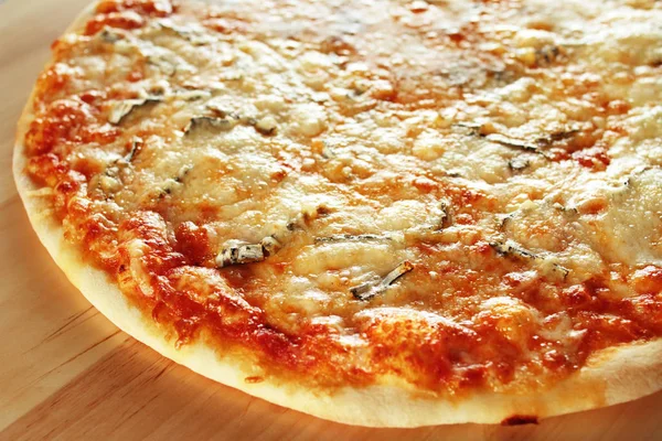 Italian Pizza Restaurant Menu - Vegetarian Pizza funghi with mushrooms and cheese