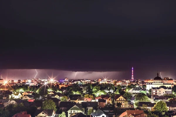 Impressive Lightning Dark Stormy Sky Night Illuminated City — Stock Photo, Image