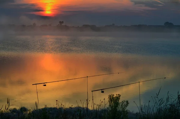 Pesca Manhã Lago Distante — Fotografia de Stock