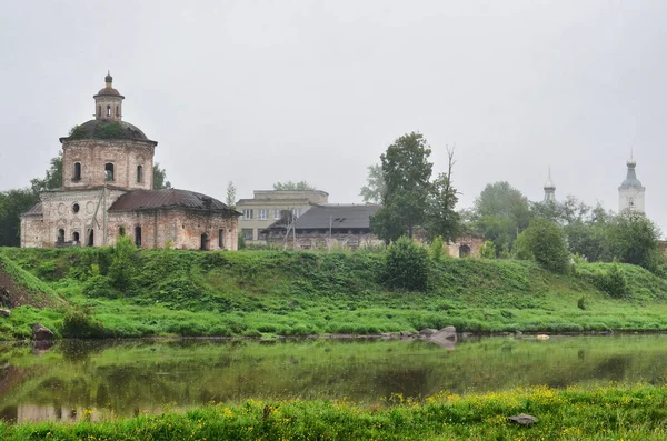 Ősi Város Verkhoturye Keresztény Kultúra Urál Közepén Vannak Számos Templomok — Stock Fotó