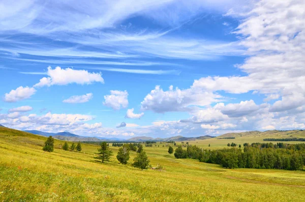 Sommaren Turistresa Till Uralbergen — Stockfoto