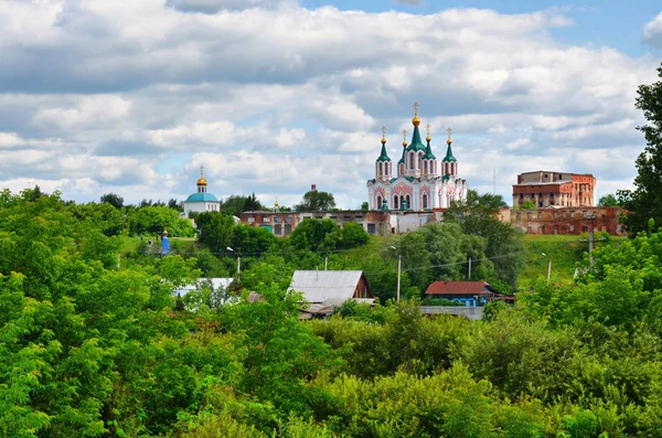 Ősi Orosz Város Dalmatovo Vannak Sok Templomok Elhagyott Működési — Stock Fotó