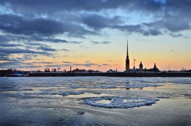 St. Petersburg, Avrupa'nın en güzel şehirlerinden biri olan kışın