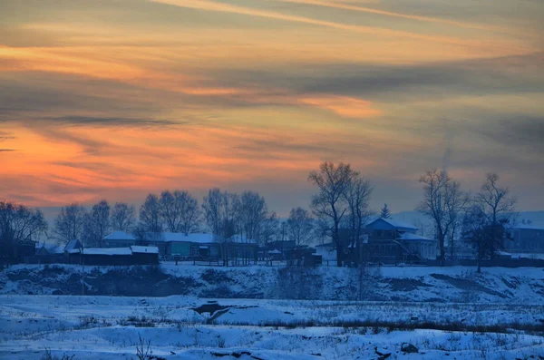 겨울입니다 Tirlyan의 산맥에 위치한 — 스톡 사진