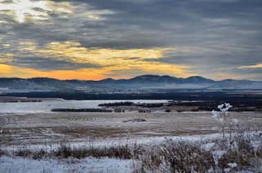 Aralık gezi Güney Urallar dağlara.