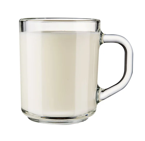 Γυάλινο φλιτζάνι με το γάλα που απομονώνονται σε λευκό φόντο. — Φωτογραφία Αρχείου