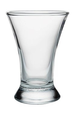 Boş bardak beyaz arkaplanda izole edildi. 