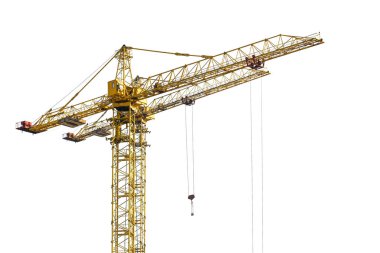Beyaz izole arka plan üzerinde sarı inşaat vinç mimari tasarıma göre metal, beton ve tuğla modern teknolojileri kullanarak çok katlı konut binaları inşa