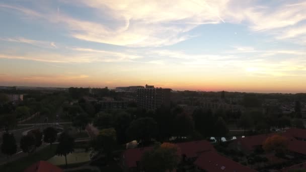 Vista Aérea Ciudad Zwijndrecht Puesta Del Sol Países Bajos — Vídeo de stock