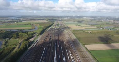 Trenlerin havadan görünümü, Zwijndrecht demiryolu kavşağı, Hollanda