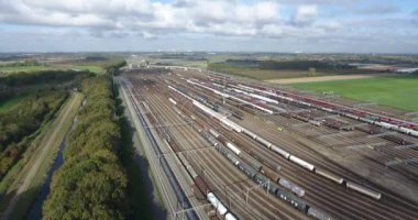 Trenlerin havadan görünümü, Zwijndrecht demiryolu kavşağı, Hollanda