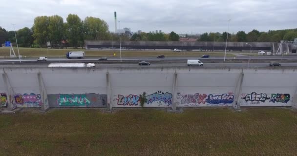 Luftaufnahme Der Autobahn A16 Drohne Geht Von Bemalten Wänden Zwijndrecht — Stockvideo