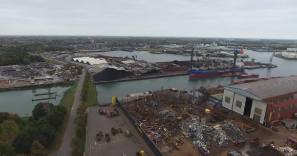 Luchtfoto Van Het Industriële Recycling Gebied Port Dordrecht Nederland — Stockvideo