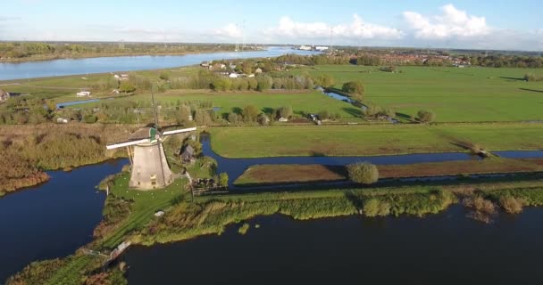 Alte Windmühle Aus Niederländischer Luftaufnahme Hoch Oben Kinderdijk — Stockvideo