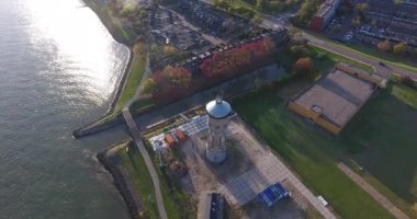 Kontrol kulesinin havadan görünümü, Dordrecht , Hollanda