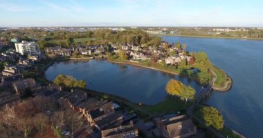 Su ve doğa manzarası, Walburg alanı, Dordrecht, Hollanda